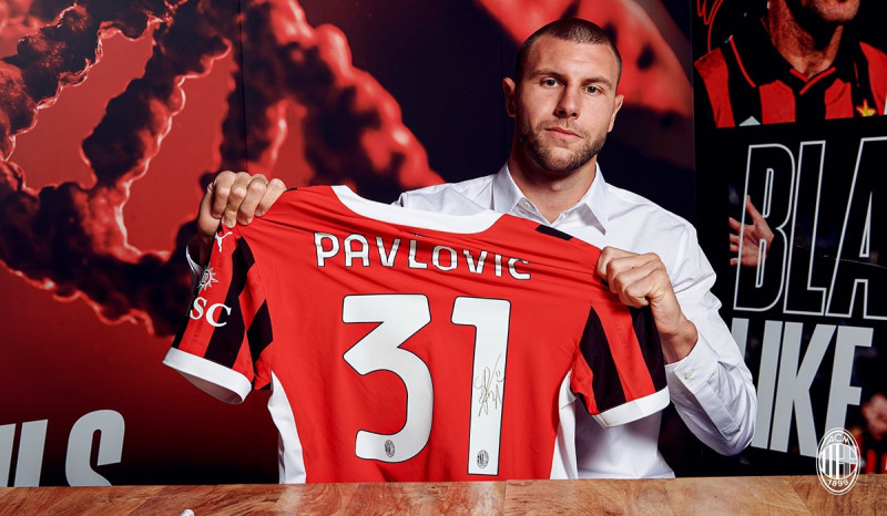 AC Milan henter den 23-årige serbiske midterforsvarer Pavlovic